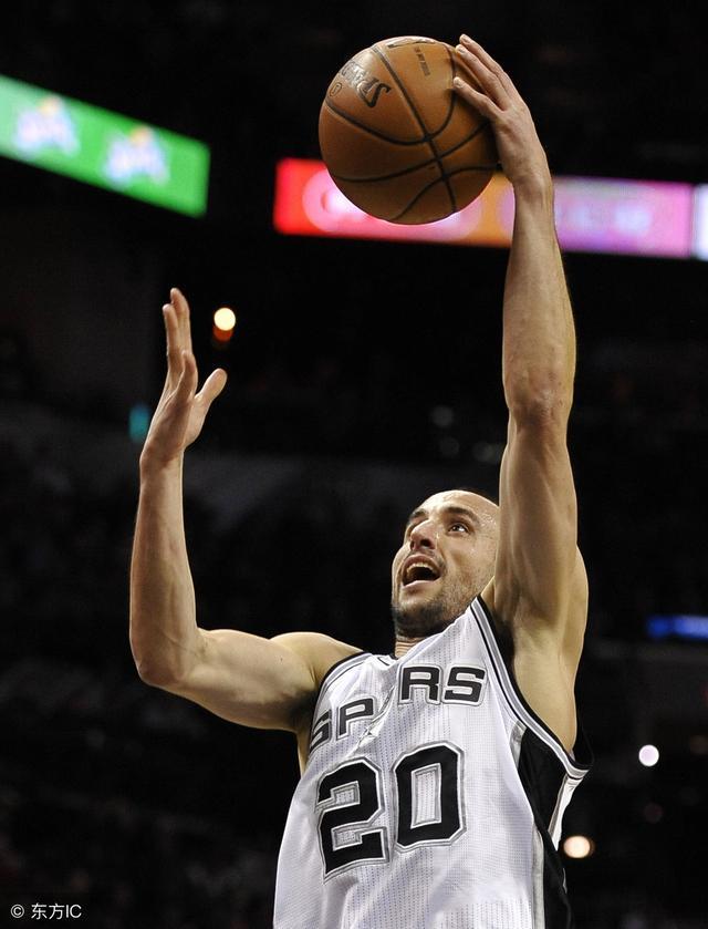 九游体育-包含转折点！犹他爵士单刀错失；欧联赛前攻防权衡；话题不断；年轻球员得到机会的词条